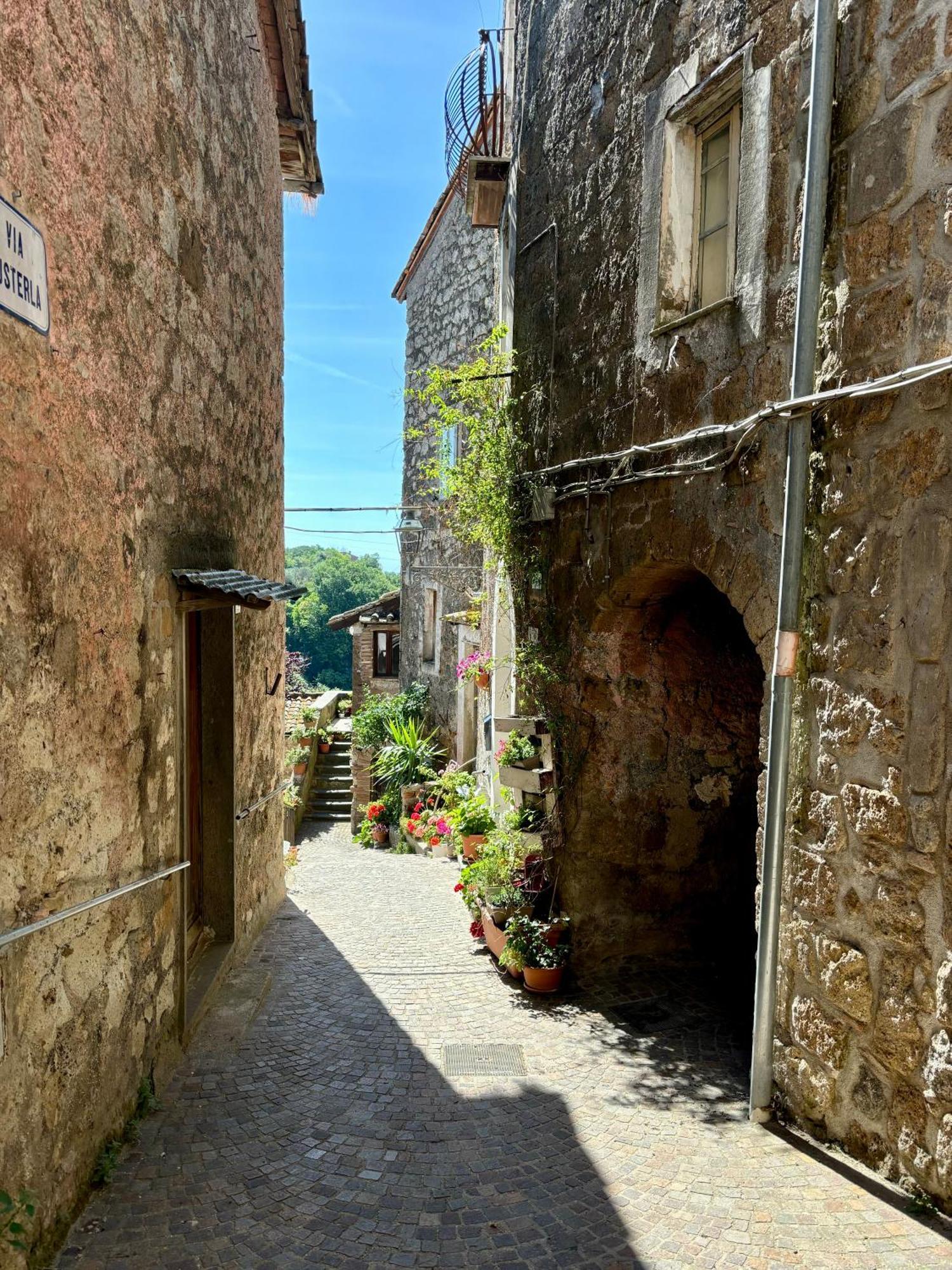 Borgo Vecchio Daire Carbognano Dış mekan fotoğraf
